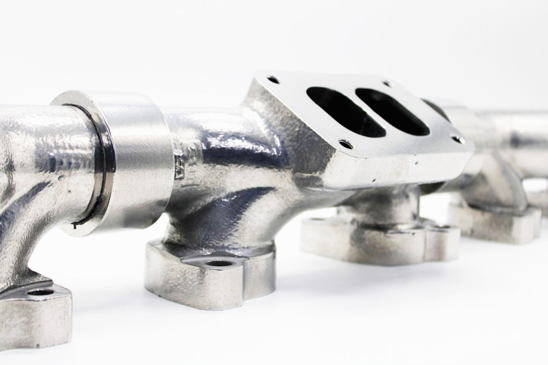 88101 | 23512897 FULLTILT Pre EGR 12.7L/14.0L Ceramic Coated Low Mount Exhaust Manifold Assembly